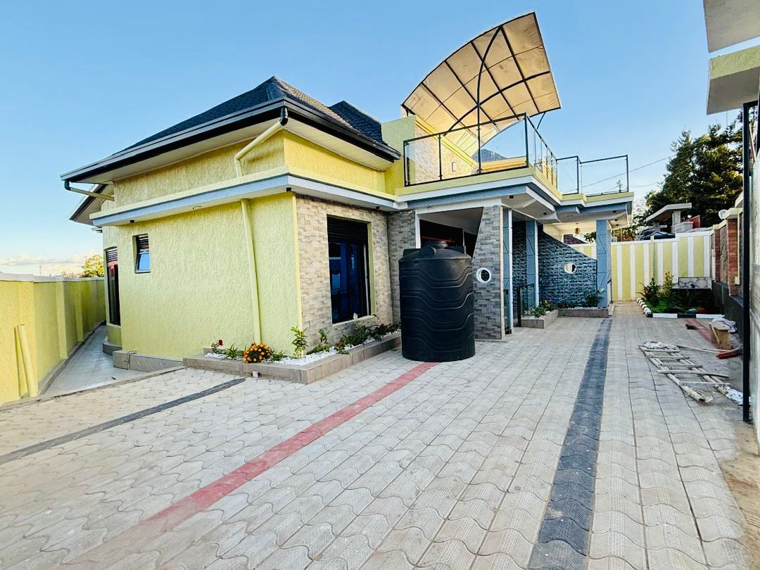 Kimironko Stunning house For sale thumbnail 2