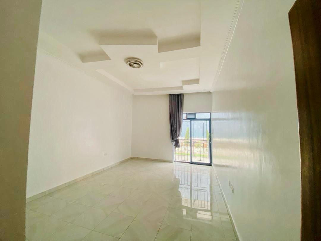 Modern Residential house For sale in Kicukiro thumbnail 8