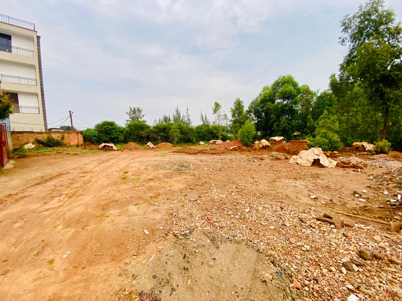 Prime Residential plot in Busanza For sale thumbnail 2