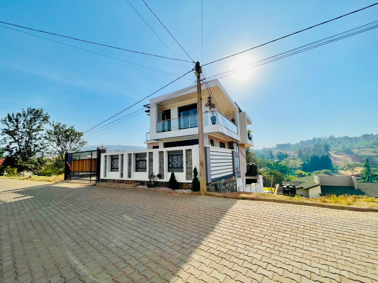 Fully Furnished G+2 Residence for Rent – Bibare, Kimironko thumbnail 3