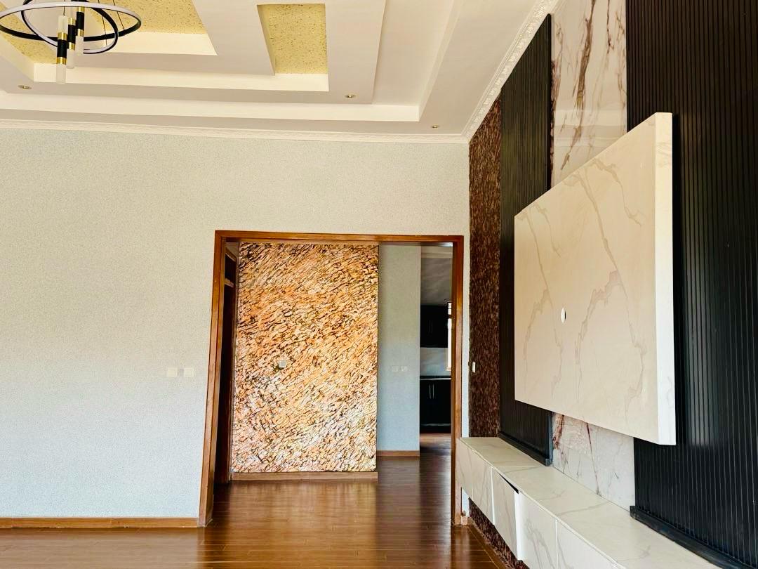 Modern 4-Bedroom Villa for sale– Kanombe thumbnail 4