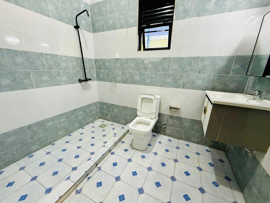 Kimironko Stunning house For sale thumbnail 9