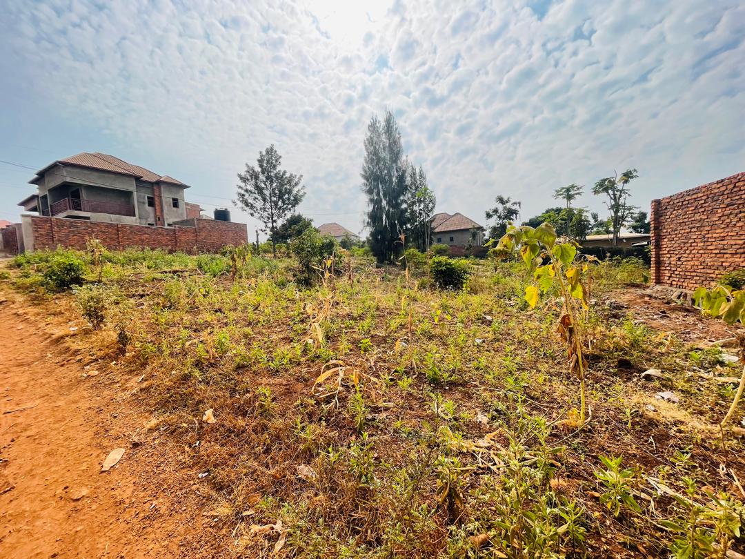 Prime Residential Plot – Kicukiro, Gatenga (Rwf 30M) thumbnail 4