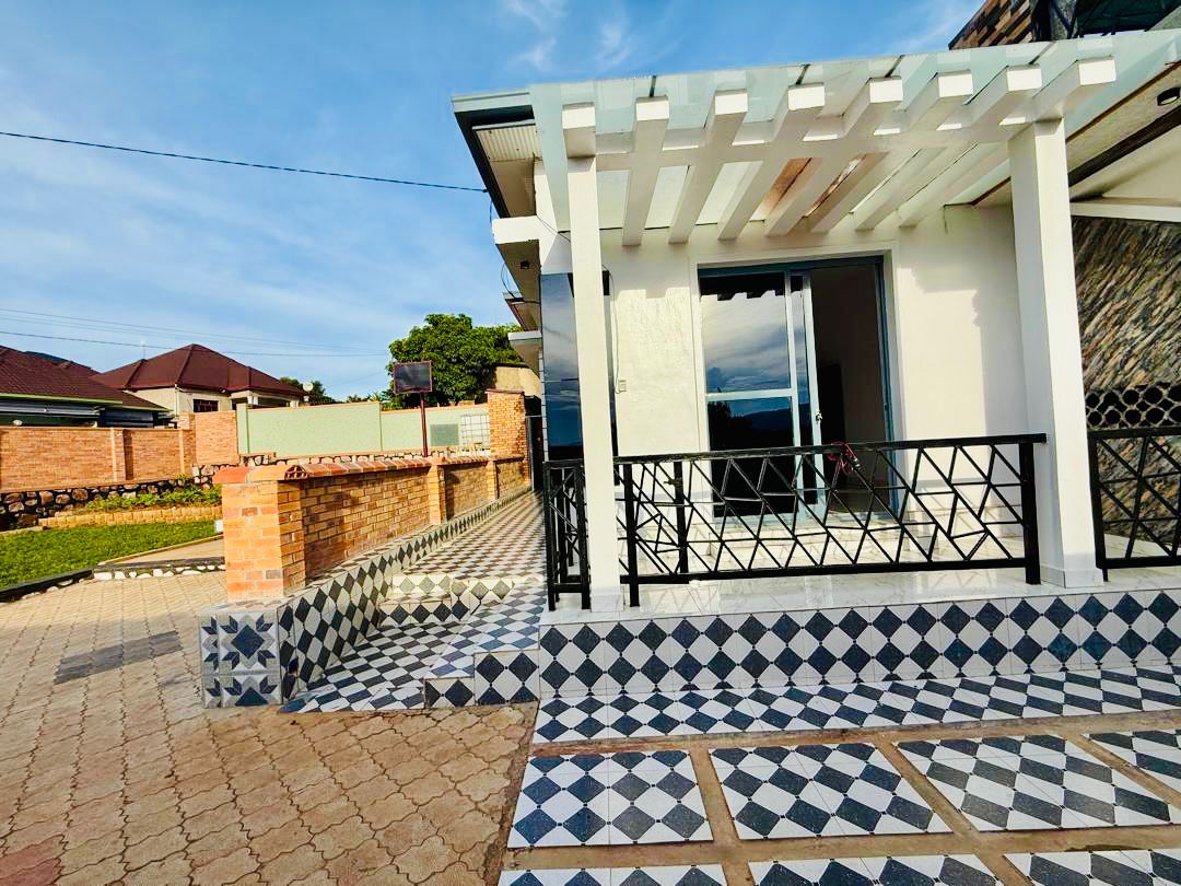 160M Home: 4BR + Annex, in Kanombe thumbnail 5